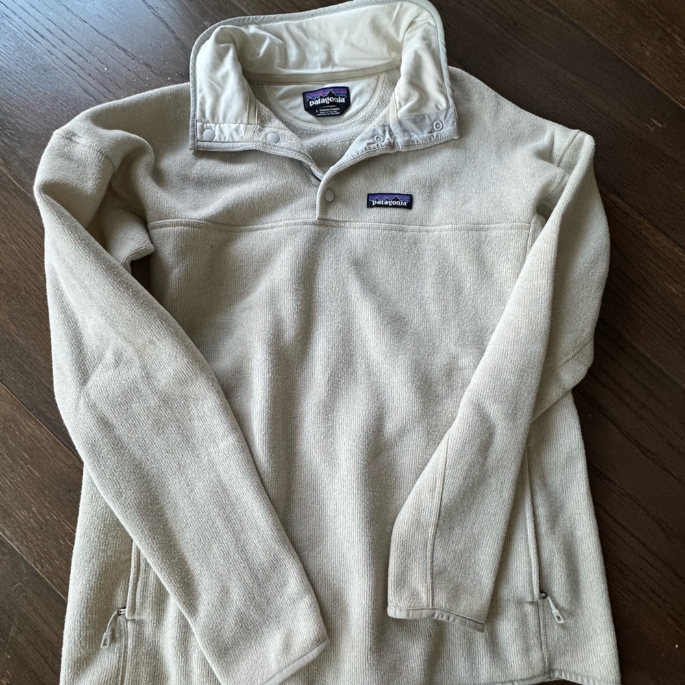 Patagonia Cream Zip Up Sweater with Plush Fleece